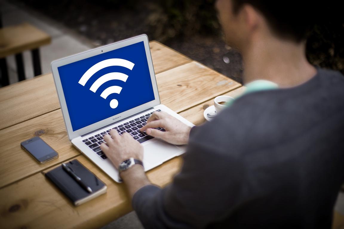 Free Wi-fi connection